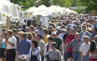 Crowd overview Art Fairs AW.JPG